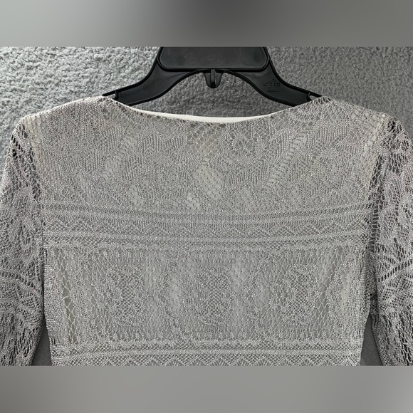 Vue Point Women S Long Sleeve Lace Croche Lined Metallic Gray Blouse Made in USA - Picture 12 of 14